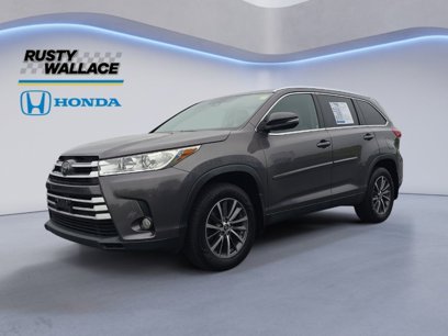 Used 2019 Toyota Highlander XLE