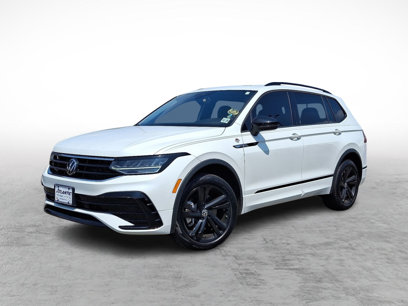 Used 2024 Volkswagen Tiguan SE R-Line
