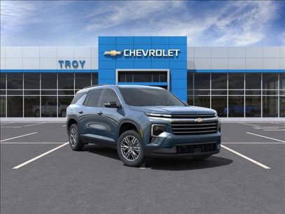 New 2025 Chevrolet Traverse LT