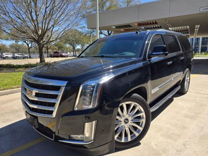 Used 2019 Cadillac Escalade ESV Luxury