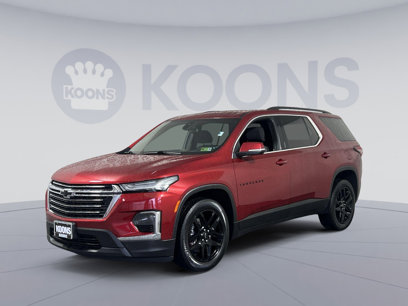 Used 2023 Chevrolet Traverse LT