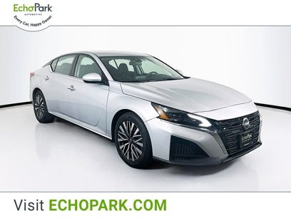 Used 2023 Nissan Altima 2.5 SV