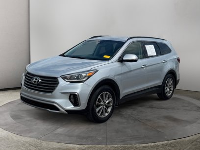 Used 2018 Hyundai Santa Fe SE w/ SE Premium Package 02