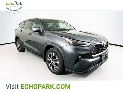 Used 2022 Toyota Highlander XLE