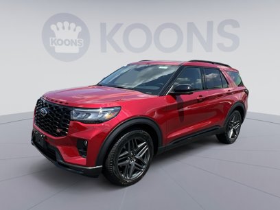 New 2025 Ford Explorer ST w/ Sun And Sound Package