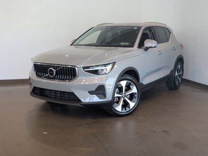 Used 2025 Volvo XC40 B5 Core w/ Protection Package Premier