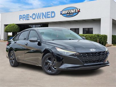 Certified 2023 Hyundai Elantra SEL