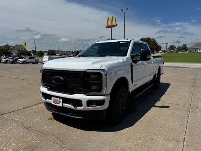 New 2025 Ford F250 4x4 Crew Cab Super Duty