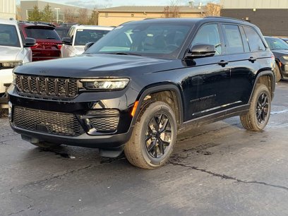 New 2025 Jeep Grand Cherokee L Laredo