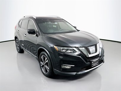 Used 2017 Nissan Rogue SL w/ SL Premium Package