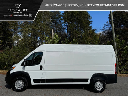 New 2024 RAM ProMaster 2500 w/ Convenience Group