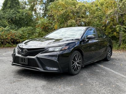 Used 2022 Toyota Camry SE