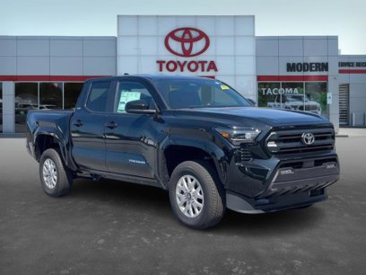 New 2024 Toyota Tacoma SR5
