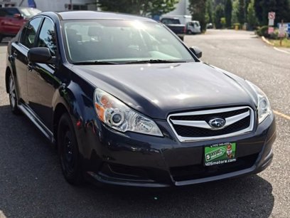Used 2010 Subaru Legacy 2.5i
