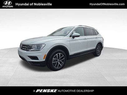Used 2021 Volkswagen Tiguan SE w/ Panoramic Sunroof Package
