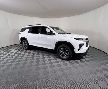 New 2025 Chevrolet Traverse LT w/ Driver Confidence Package