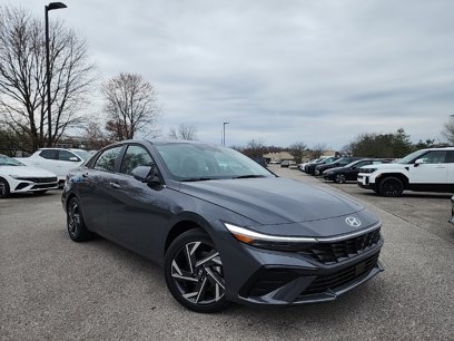 New 2025 Hyundai Elantra Limited