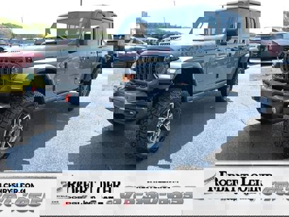 Used 2024 Jeep Gladiator Mojave w/ Steel Bumper Group