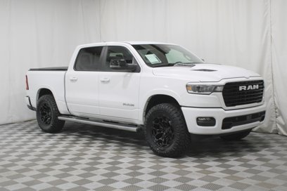 Used 2025 RAM 1500 Laramie w/ Sport Appearance Package