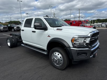 New 2024 RAM 5500 Tradesman w/ Chrome Appearance Group