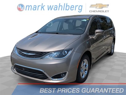 Used 2018 Chrysler Pacifica Touring Plus