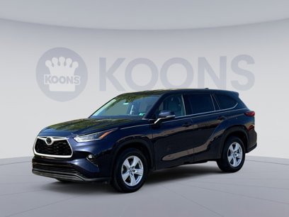 Used 2021 Toyota Highlander LE
