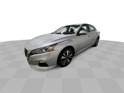 Used 2022 Nissan Altima 2.5 SV