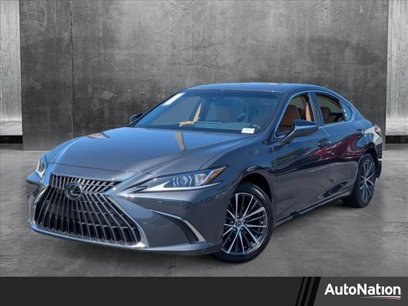 New 2025 Lexus ES 350 w/ Premium Package