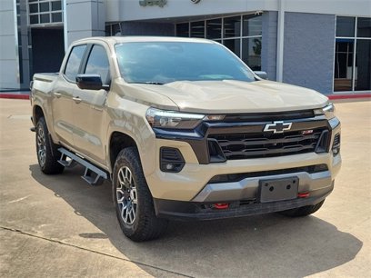 Certified 2023 Chevrolet Colorado Z71 w/ Z71 Convenience Package 2