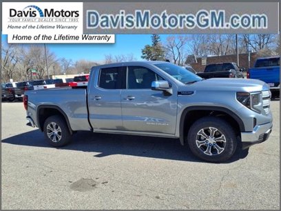 New 2025 GMC Sierra 1500 SLE