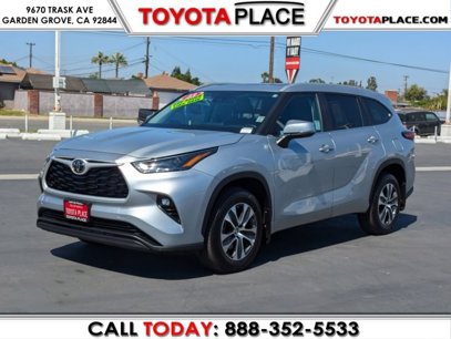 Used 2023 Toyota Highlander XLE