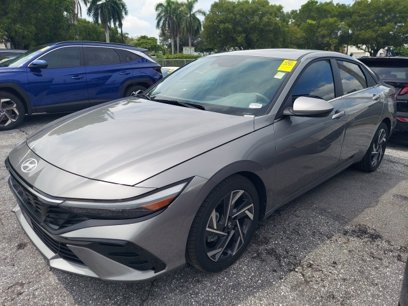 Certified 2025 Hyundai Elantra SEL