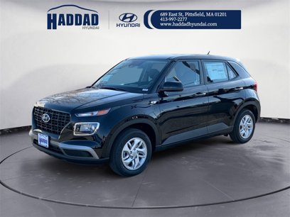 New 2025 Hyundai Venue SE