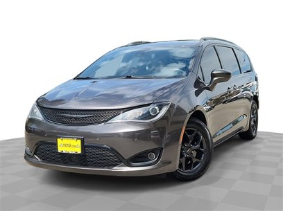 Used 2020 Chrysler Pacifica Touring-L Plus
