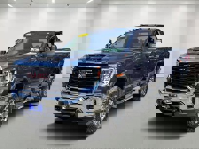 Certified 2022 GMC Sierra 3500 Pro w/ Convenience Package