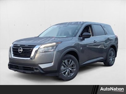 New 2025 Nissan Pathfinder S