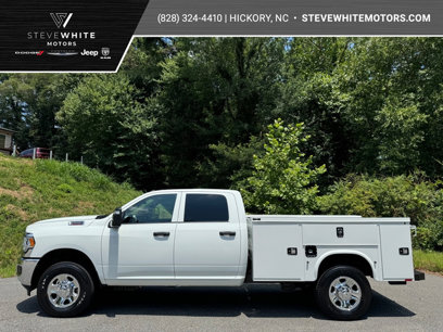 New 2024 RAM 2500 Tradesman w/ Chrome Appearance Group