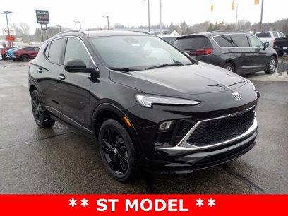 New 2025 Buick Encore GX Sport Touring w/ Comfort Package