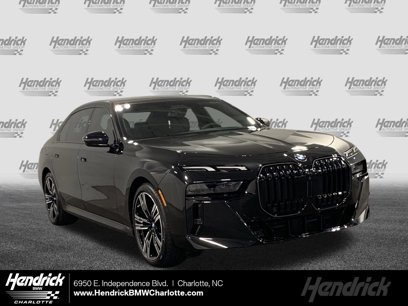 New 2025 BMW 760i xDrive w/ Luxury Rear Seating Package