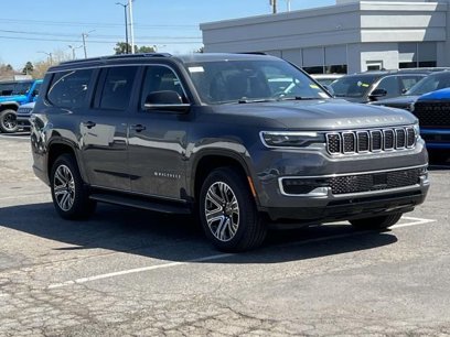 New 2025 Jeep Wagoneer L 4WD w/ Premium Group I