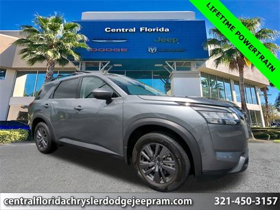 Used 2022 Nissan Pathfinder SV