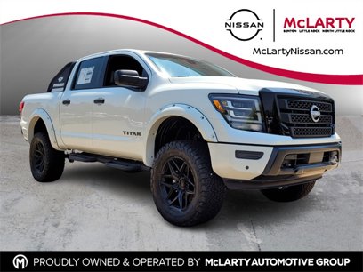 New 2024 Nissan Titan SV w/ SV Bronze Edition Package