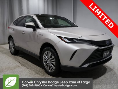 Used 2021 Toyota Venza Limited w/ Carpet Mat Package (TMS)