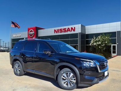 New 2025 Nissan Pathfinder SL