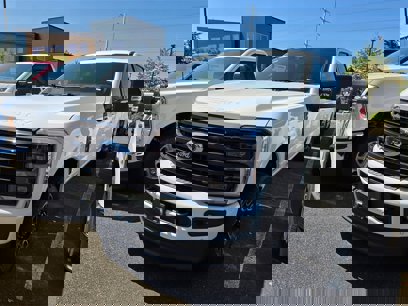 New 2025 Ford F350 Platinum