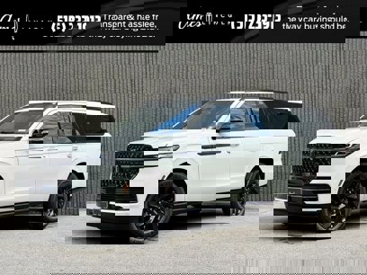 New 2025 Lincoln Navigator L Reserve w/ Jet Appearance Package