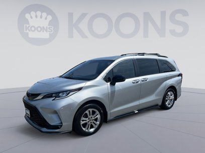 Used 2022 Toyota Sienna XSE