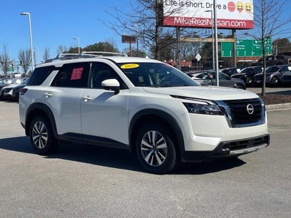 Certified 2024 Nissan Pathfinder SL