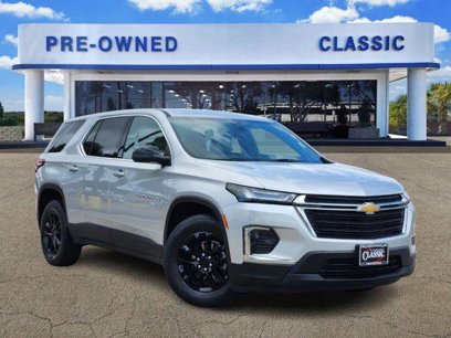 Used 2022 Chevrolet Traverse LS w/ LPO, Floor Liner Package