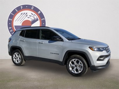 New 2025 Jeep Compass Latitude